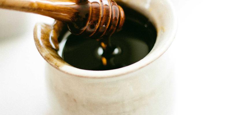 港哥山区域气候如何塑造特色食品产业？食品批发与调味品批发的商机解析