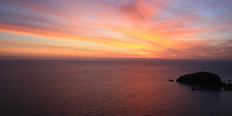 港哥山四季摄影最佳机位指南：从调味品批发市场到山顶的视觉盛宴